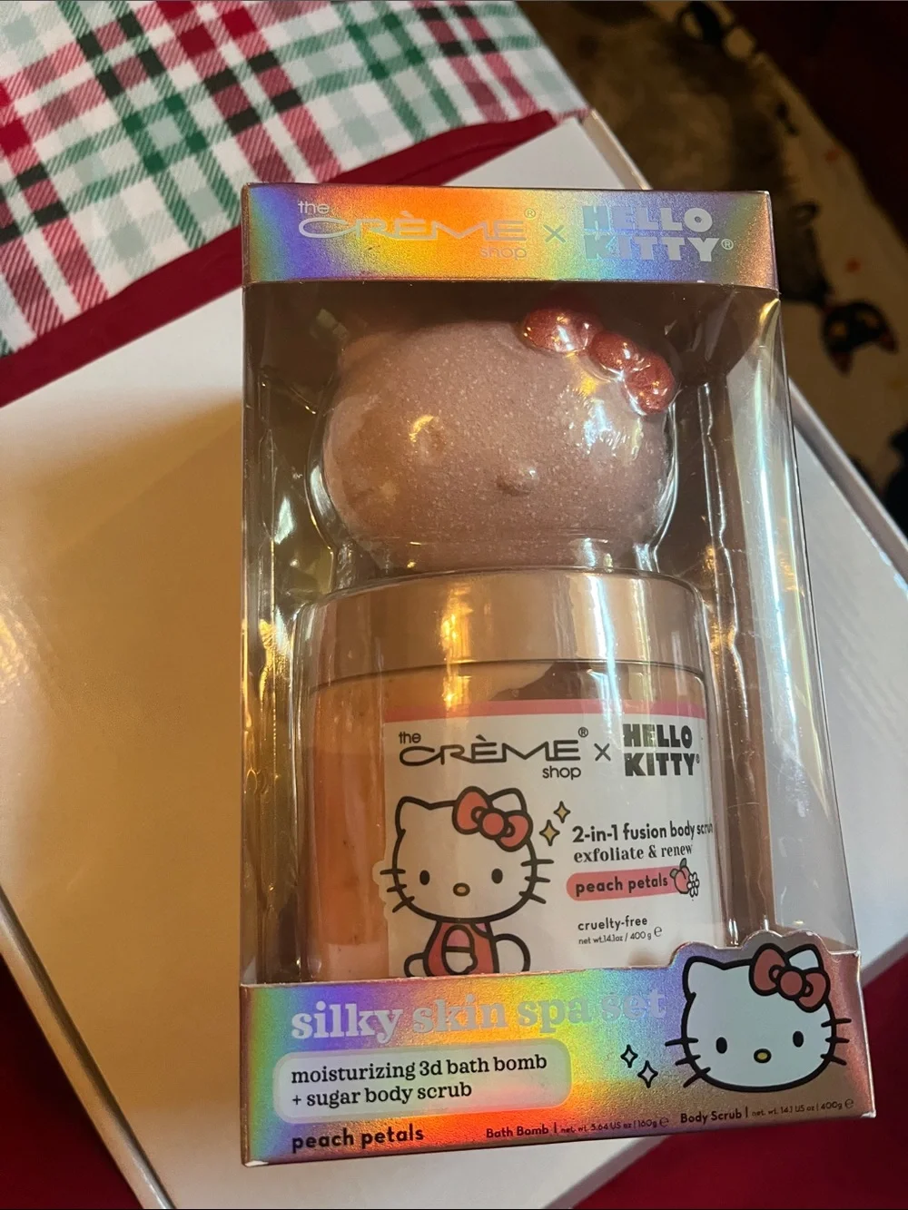 The Crème Shop x Hello Kitty Peach Petals Silky Skin Spa Set - Pink